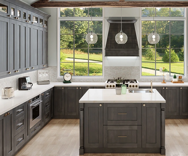 Benefits Of Hiring Professional Remodelers 651 by 540